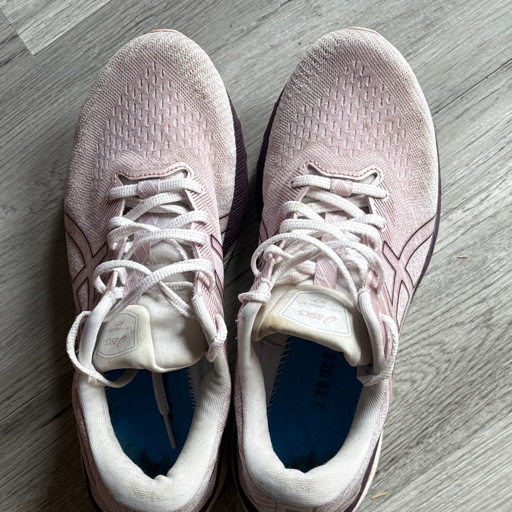 ASICS Women's Light Pink Athletic Shoes